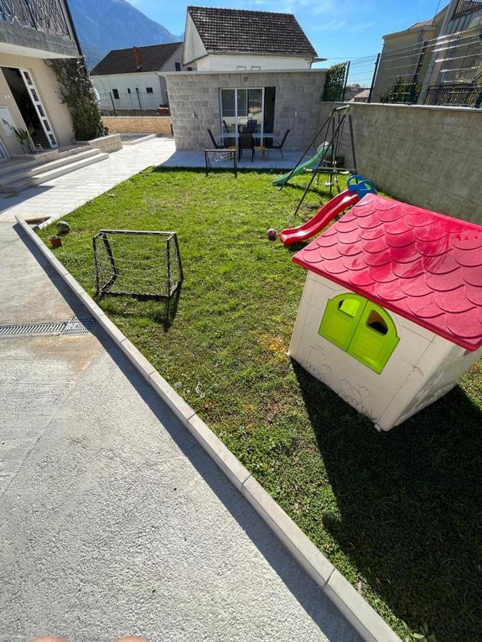Villa With Pool & Garden Apartment 1 Ognjen Tivat Eksteriør bilde